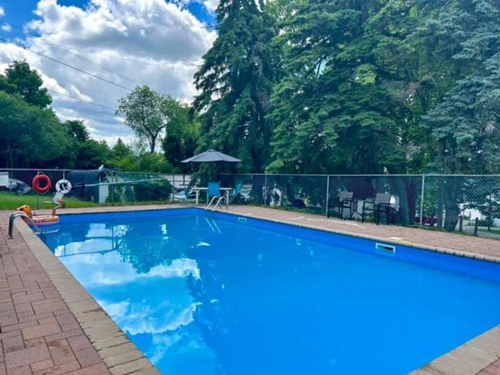 Merland Park Minnow Motel Picton Extérieur photo